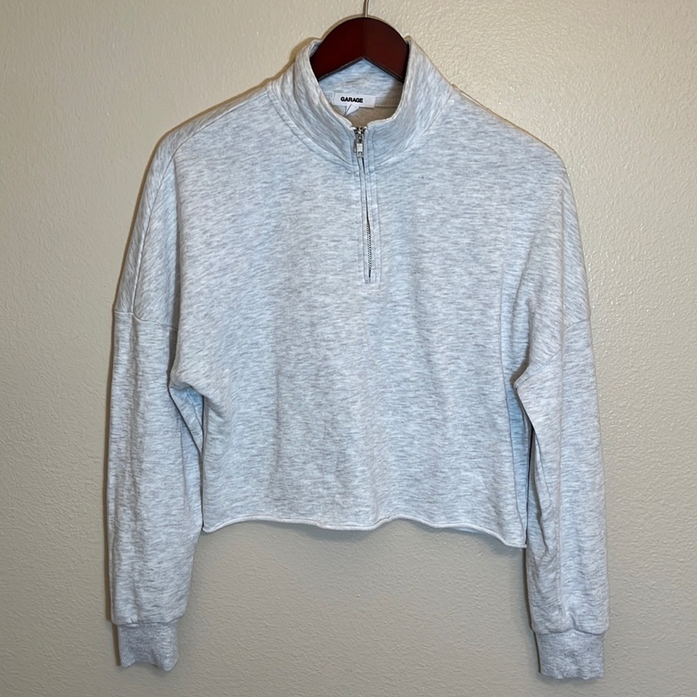 GARAGE Light Gray Cropped Pullover Sweatshirt